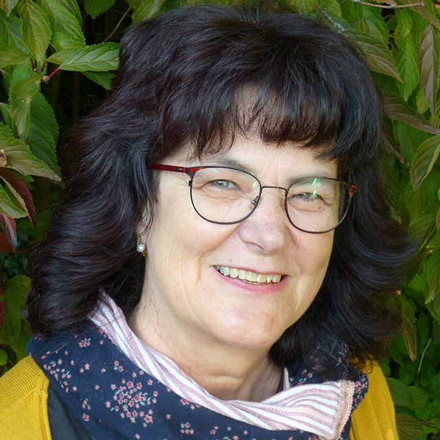  Christina Bussinger-Sgier